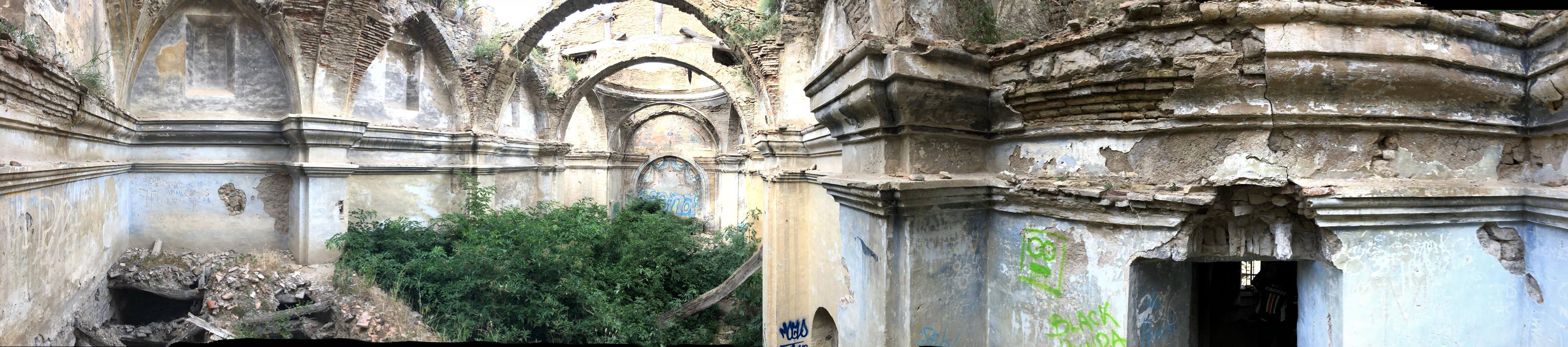 panoramique-de-l-eglise-de-Tiermas